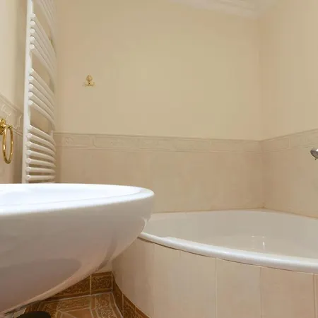Residenz An Der Prorer Wiek Ferienwohnung 02 Binz