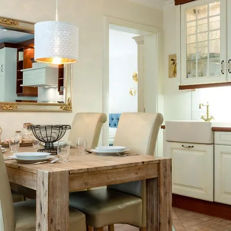 Residenz An Der Prorer Wiek Ferienwohnung 02 * Binz